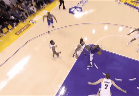 UC直播间球迷说谁拉胯呢？詹士40+还能隔扣不能说了