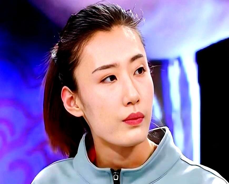 一下飞机刷到个消息，给我干精神了。龚翔宇要去美国打球了，李盈莹王媛媛也准备出海