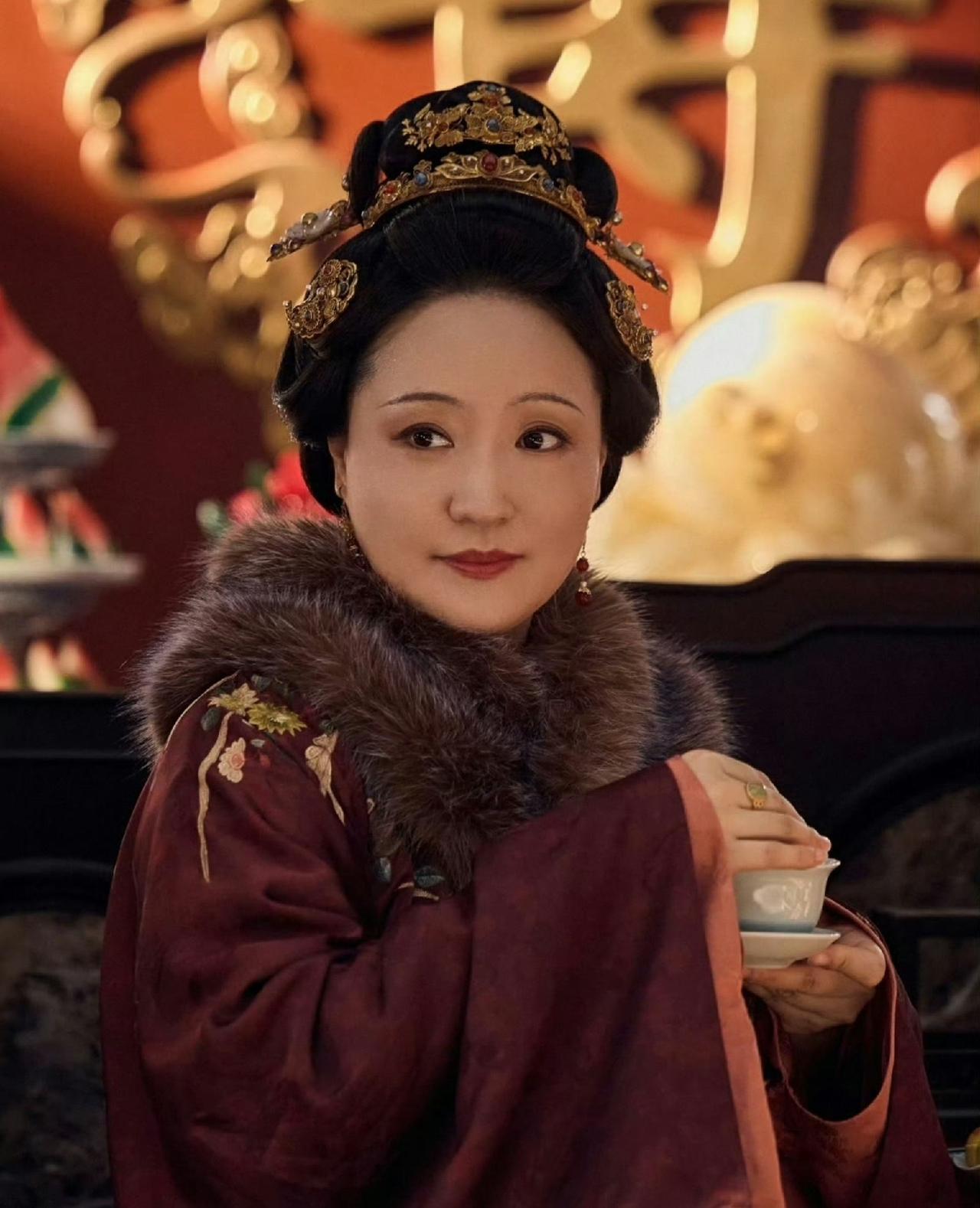 《兰香如故》虐心名场面，看得人心里直堵得慌。林锦岐的生母大太太秦舜华病重下线了