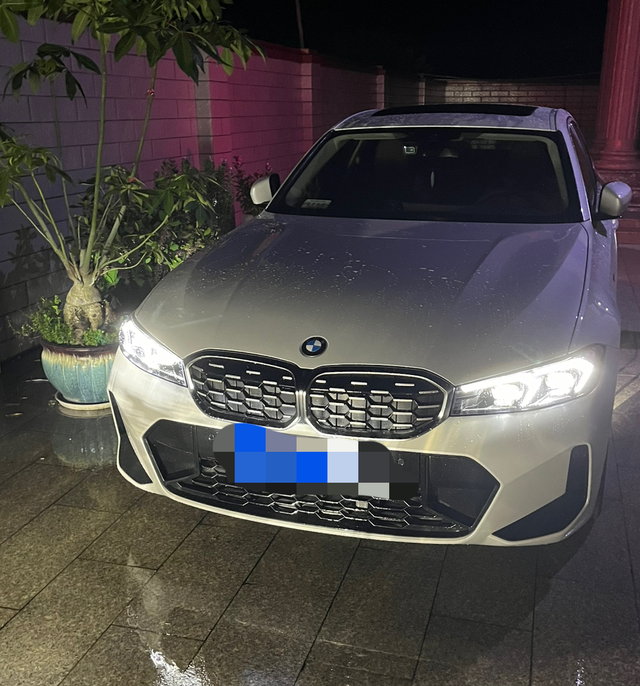 三系说大不大的故障2023年6月，提了辆23年款宝马325i运动车型，一年已经