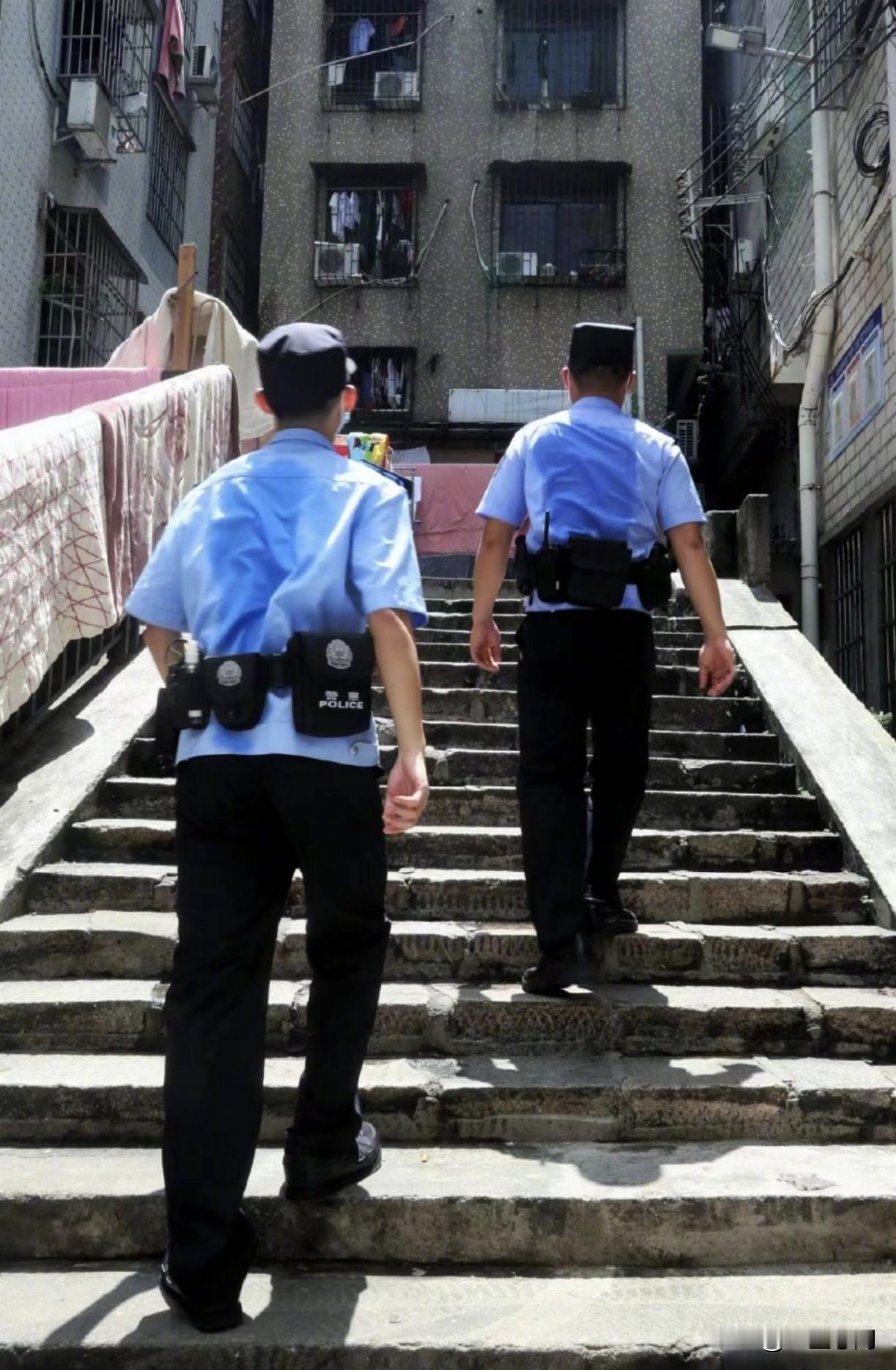 一位老警察教的最准识人术:“你想看透一个人，不用费劲去分析他的人性，琢磨他的动