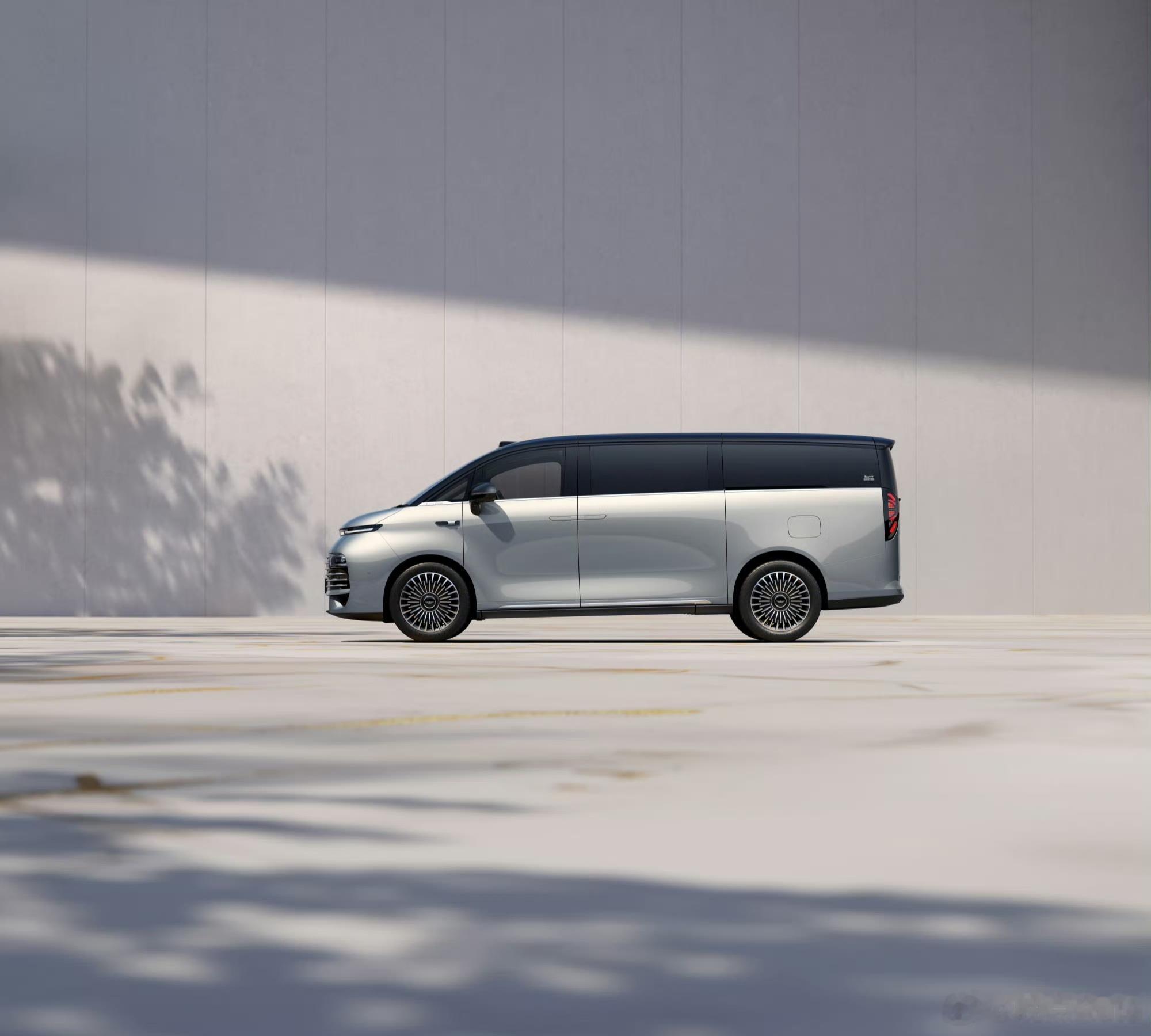 吉利银河近日发布新一代超级AI增程技术。该技术包含AI能量管理系统，可根据导航与