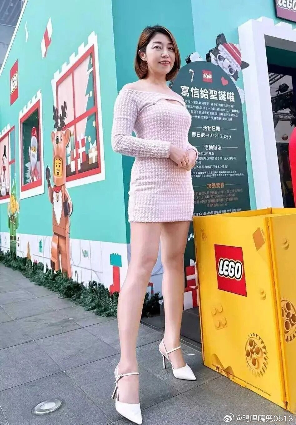 写真浅粉色格子连衣裙真好看