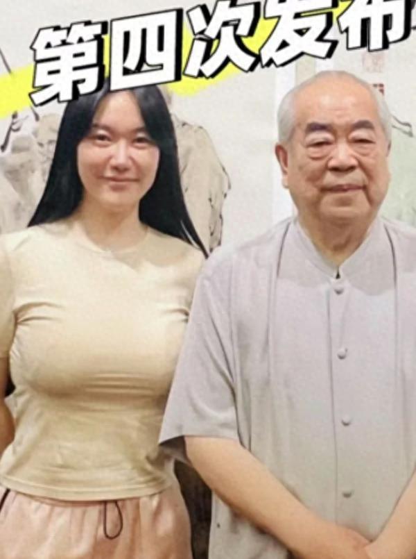 现在全网最后悔的男人应该是范曾的吧不是因为他的画卖不了也不是因为年纪有多大