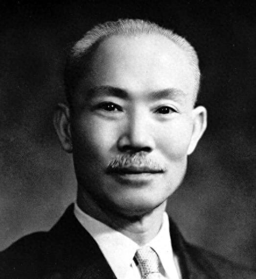 陈诚娶了蒋介石的女儿后，带新妻回家见原配，蒋家女喊原配为姐姐，这一幕让人唏嘘！