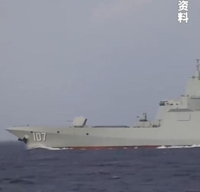 10月7日曝光南海对峙细节：美军舰跟踪055大驱，相持半小时后动力电力全部熄火，
