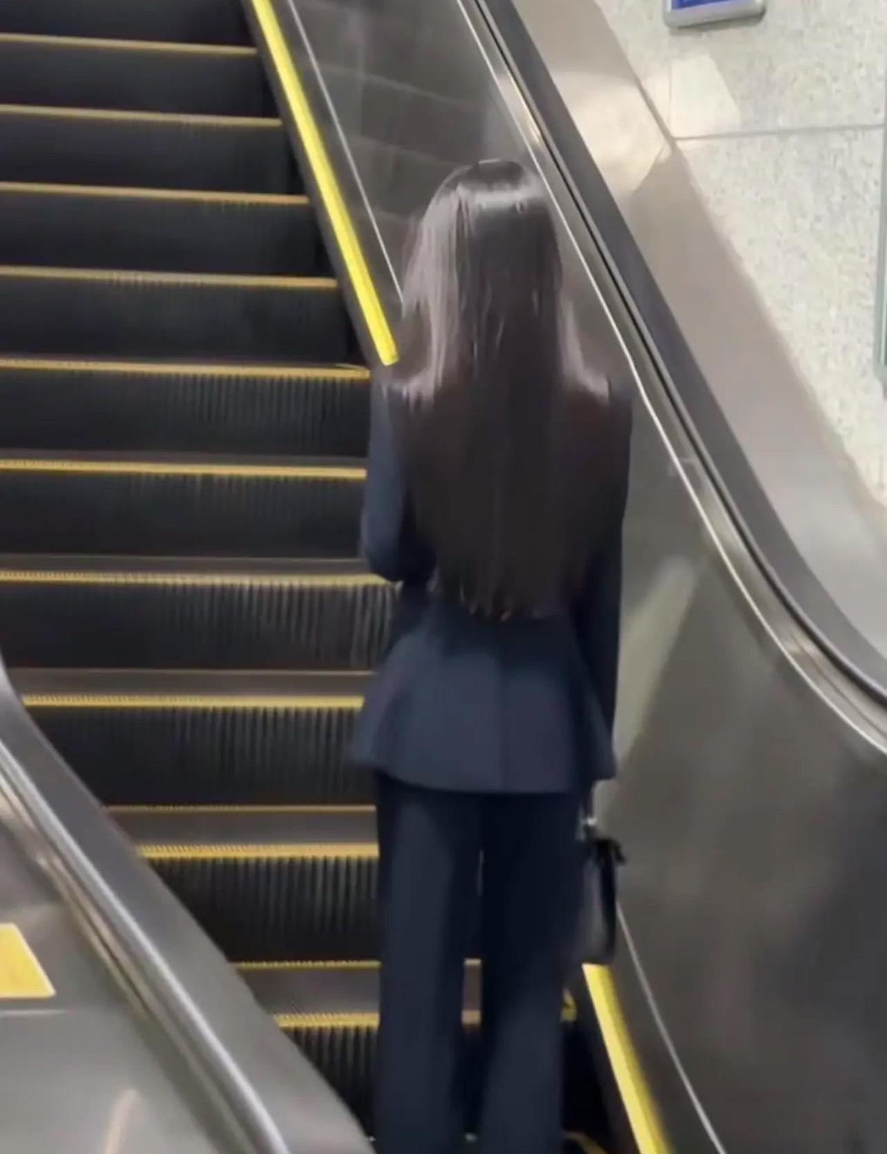 这美女发质真好