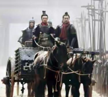 为啥李斯一死秦朝就灭亡了？是巧合还是必然？李斯背后有何秘密？提起李斯，没人