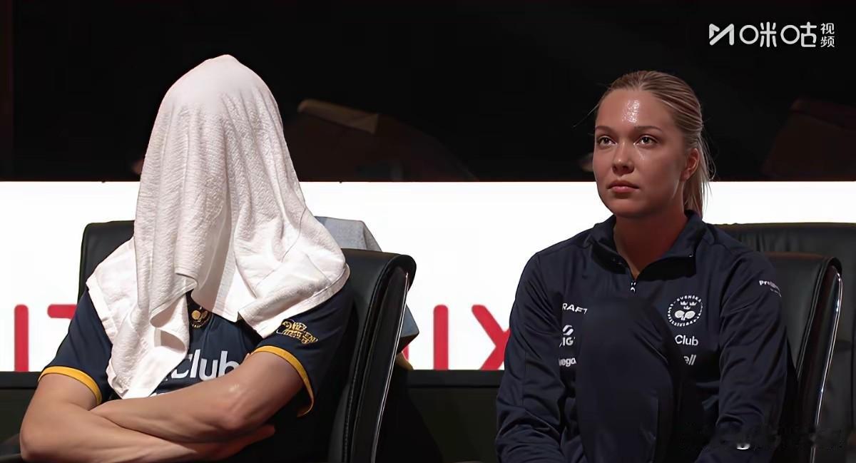 成都混团淘汰赛，莫雷加德缺席的瑞典队5:8输给了德国队。瑞典男单卡尔伯格0: