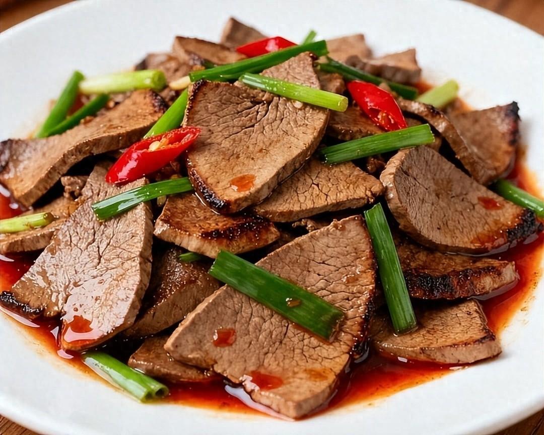 猪肝再次被关注！医生研究：糖尿病患者常吃猪肝，或有4种改善有不少糖尿病患者对