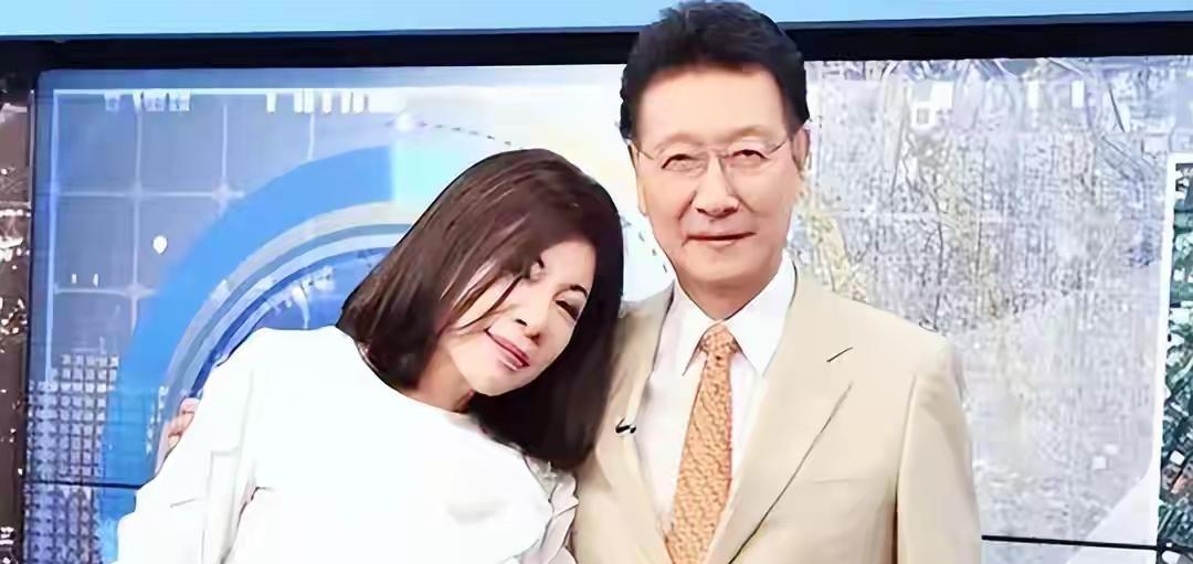 果然，陈文茜和赵少康是一对五十步和一百步的政治“金童玉女”日前，少康战情室主持
