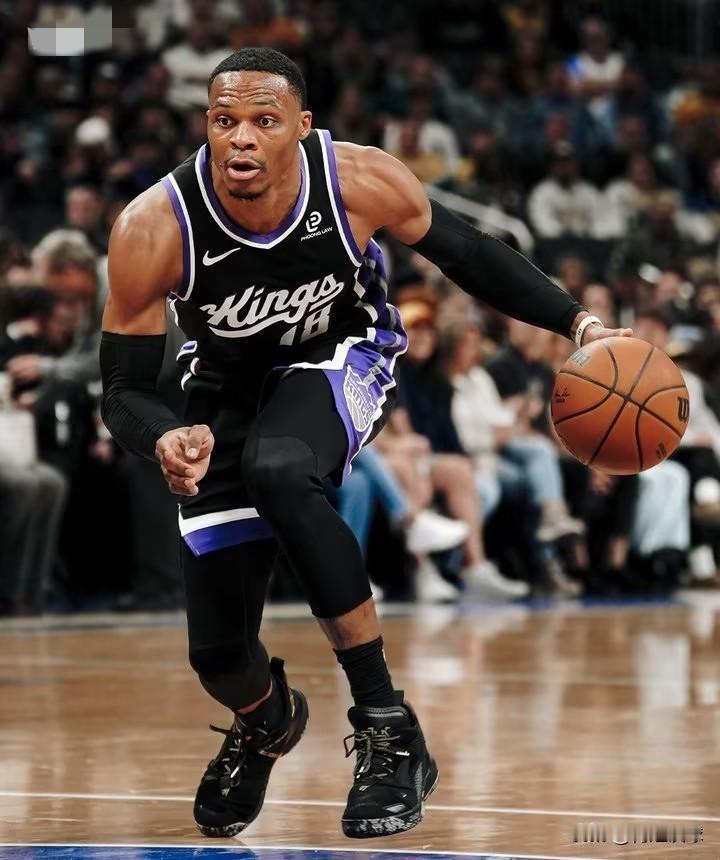 国王105：116不敌步行者，一战认清三大事实———第一，威少邮箱还有油！本