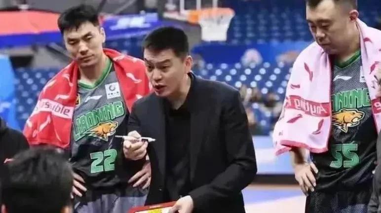 虽然输球！杨鸣的辽式浪漫还是值得称赞的辽宁再次以98-109不敌广厦队，半决赛
