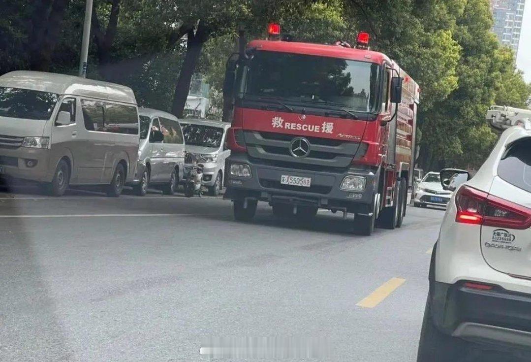 都说要支持国产，这个为啥不用国产？？