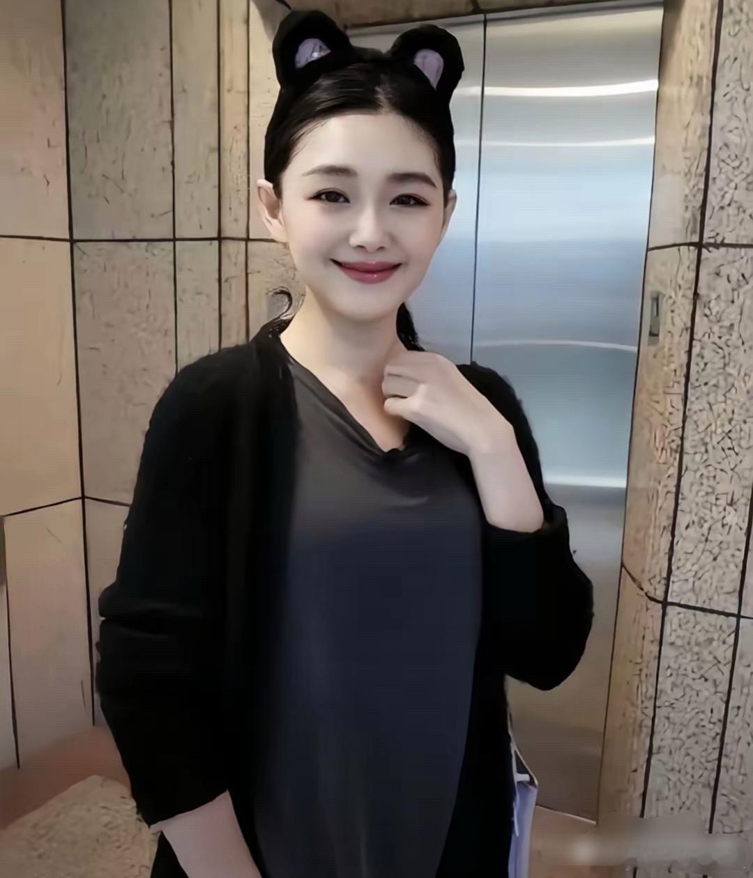 2015年的大S，这时候她可真漂亮。