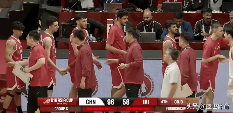 U18亚洲杯中国男篮大胜伊朗，主要球员打分：1人优秀、4人良好！1、李俊贤（