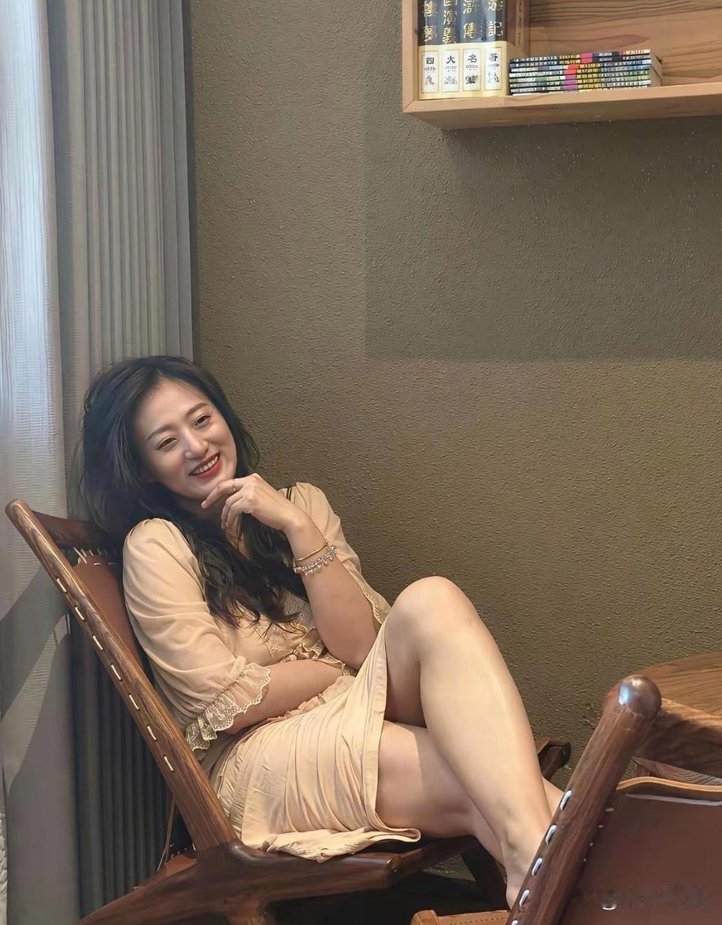 一看就晓得她大概率已经结婚了​​​