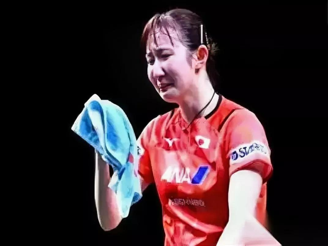 早田希娜哭崩了！两教练+男陪练都没赢咱就是说，澳门冠军赛这场球看得太揪心