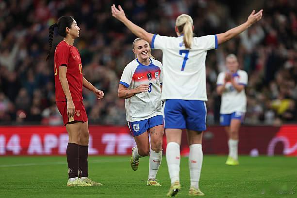 中国足协其实真正有责任心的媒体，现在可以安排一个深度采访了，请足协一把手和负责