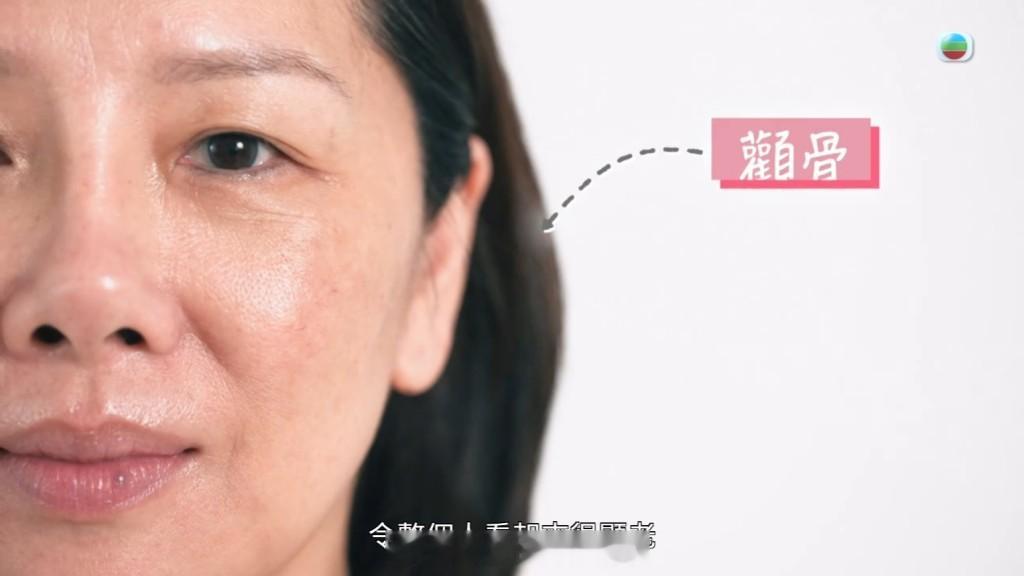 星岛：“御用师奶”黄梓玮整容全过程曝光告别肥师奶重返颜值巅峰撞样90年代性感