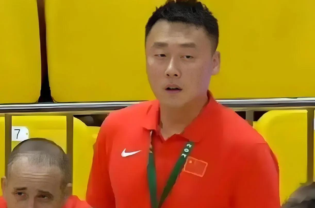 曲绍斌，辽宁人的耻辱，中国篮球的耻辱，一群优秀的苗子，瞎特么轮换！还记得上届U