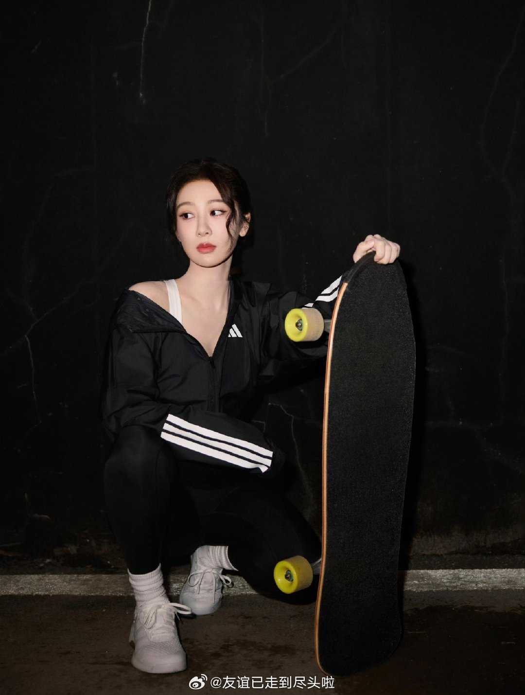 杨紫阿迪达斯推广照，请评价