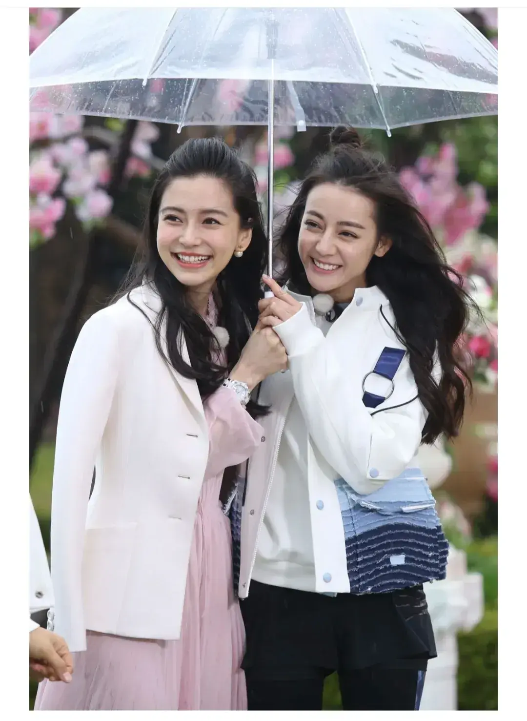 baby和热巴，内娱两张权威脸，好难分辨出谁最美。