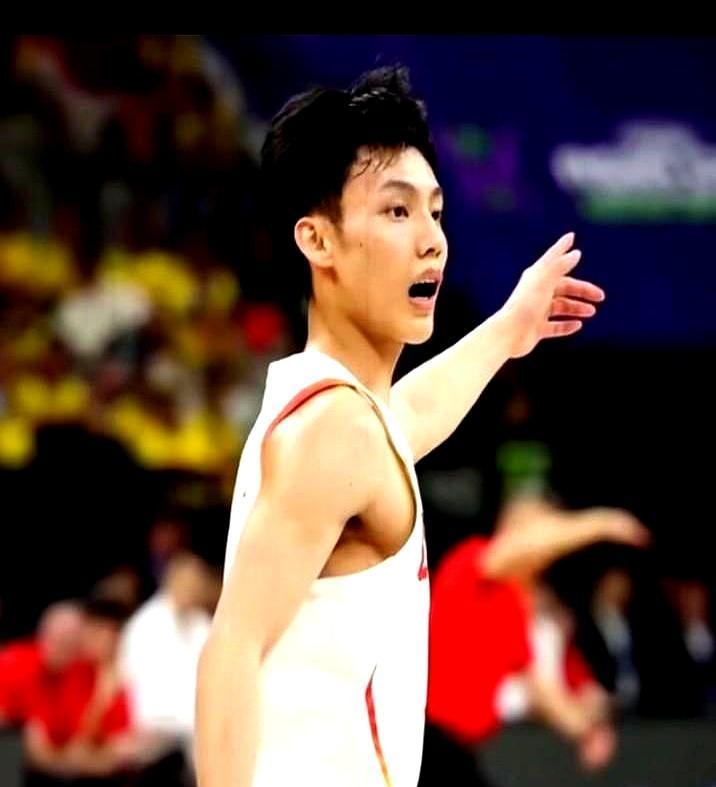 你都不知道自己是怎么输的。那些觉得自己掌控全场的教练回去把录像扒拉三遍，