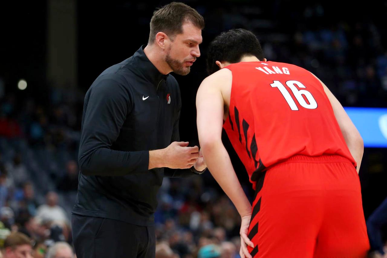 杨瀚森在斯普利特心目中的位置，有了重大突破开拓者今天虽然输球了，但是杨瀚森上