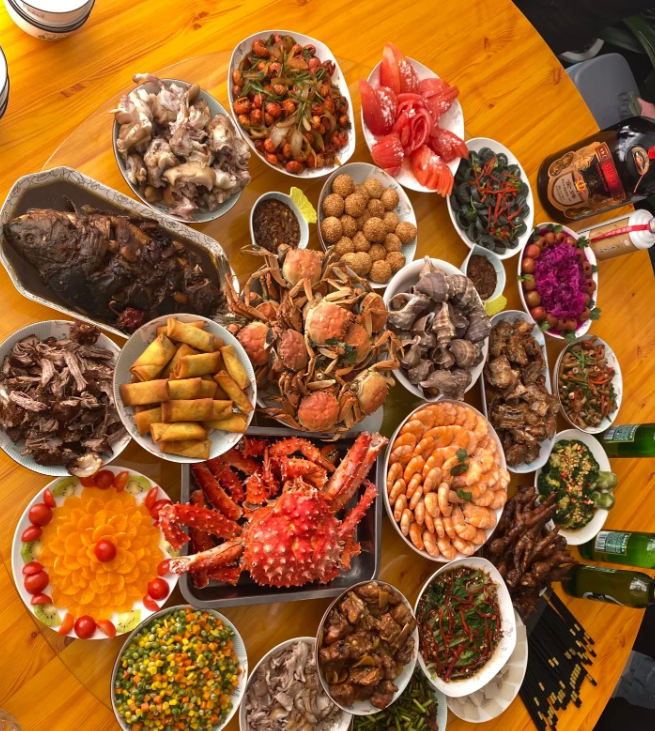 这一桌美食在东北属于什么规格？