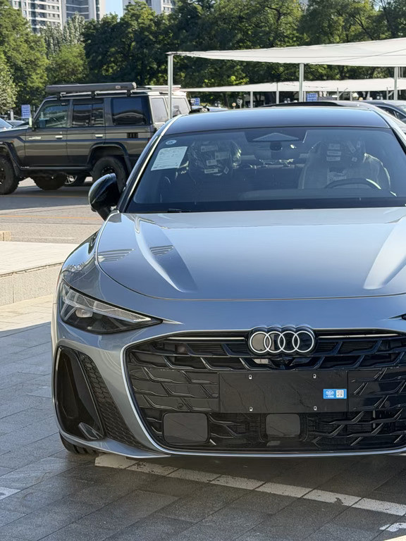全新奥迪A6L曼达洛银🚗帅到爆