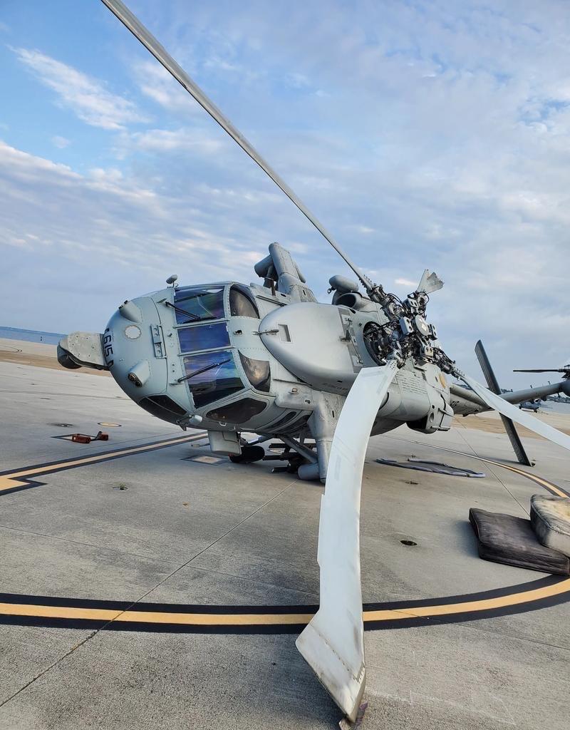 索马里民兵，用RPG和轻武器击落了两架美军黑鹰直升机。阿富汗塔利班，用RPG和