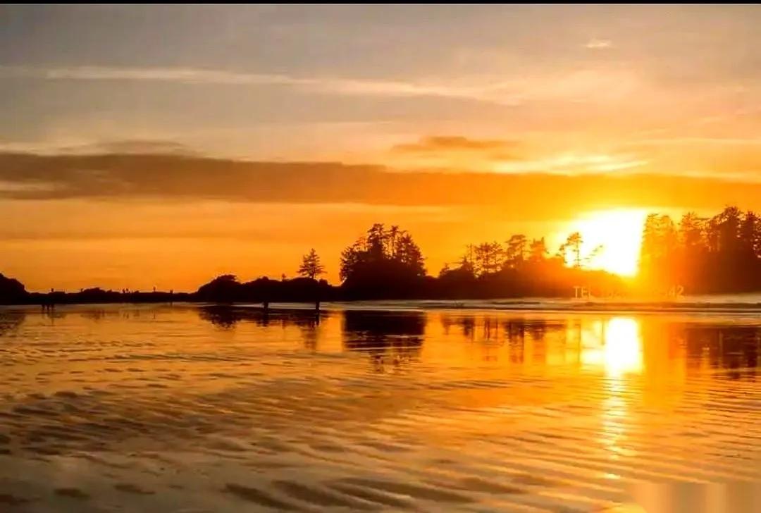 虽然是亲戚，边界感还是要有的。一家7口去西安旅游，住在亲戚家6天。第一天，亲戚