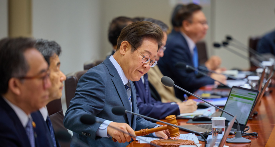 当了韩国总统一个月，李在明确实与尹锡悦不一样，手段老练很多！李在明当了快一个