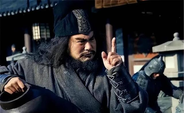 建安十六年，刘备应刘璋之邀入川，初为盟友，终成争夺。这一行动看似战略扩张，实则悄