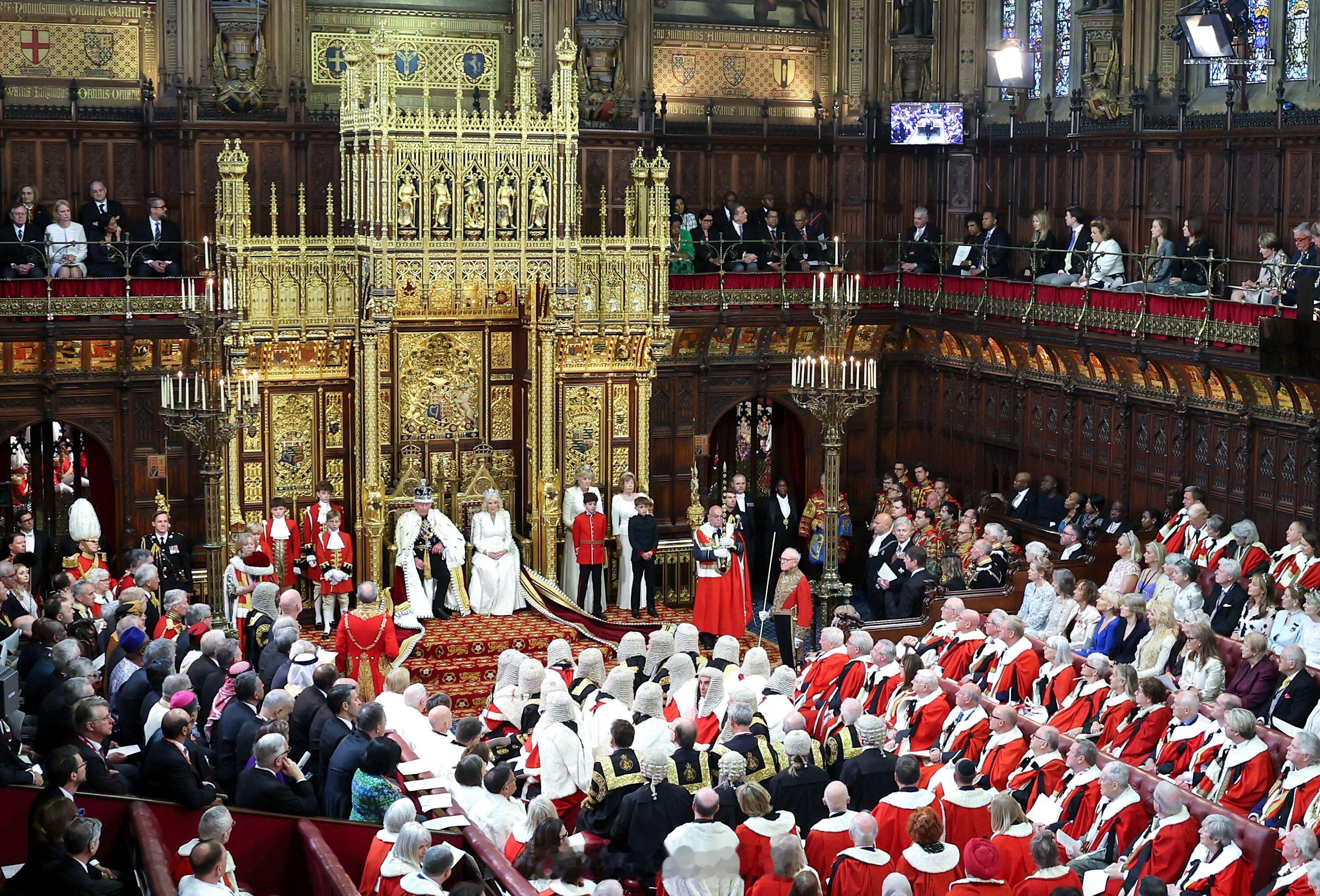 英国王室2026年5月13日，查尔斯三世和卡米拉王后在伦敦上议院主持202