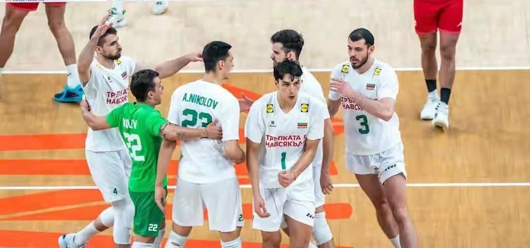 男排世锦赛，9月25日深夜，传来5大没想到1，没想到：跻身四强的四支球队