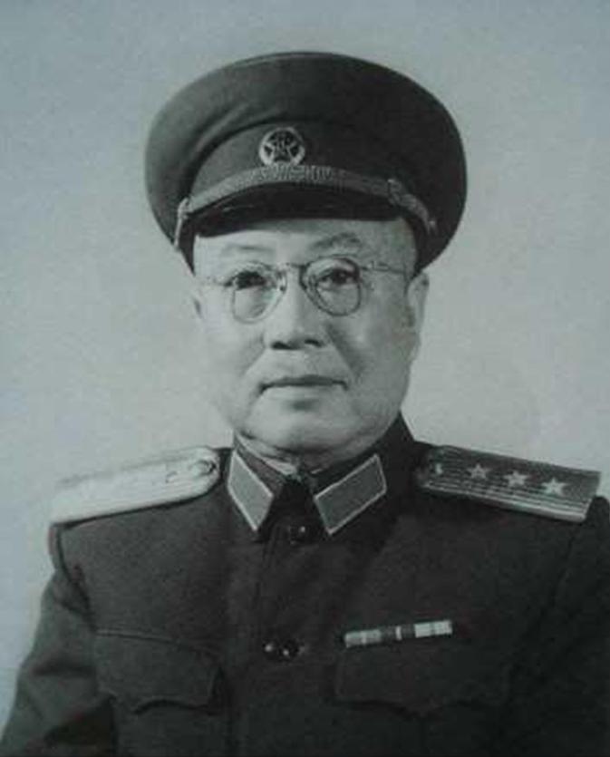 1946年，冀察政委刘道生发现，司令员郭天民缴获了一批物资，却没有上交，还瞒着聂