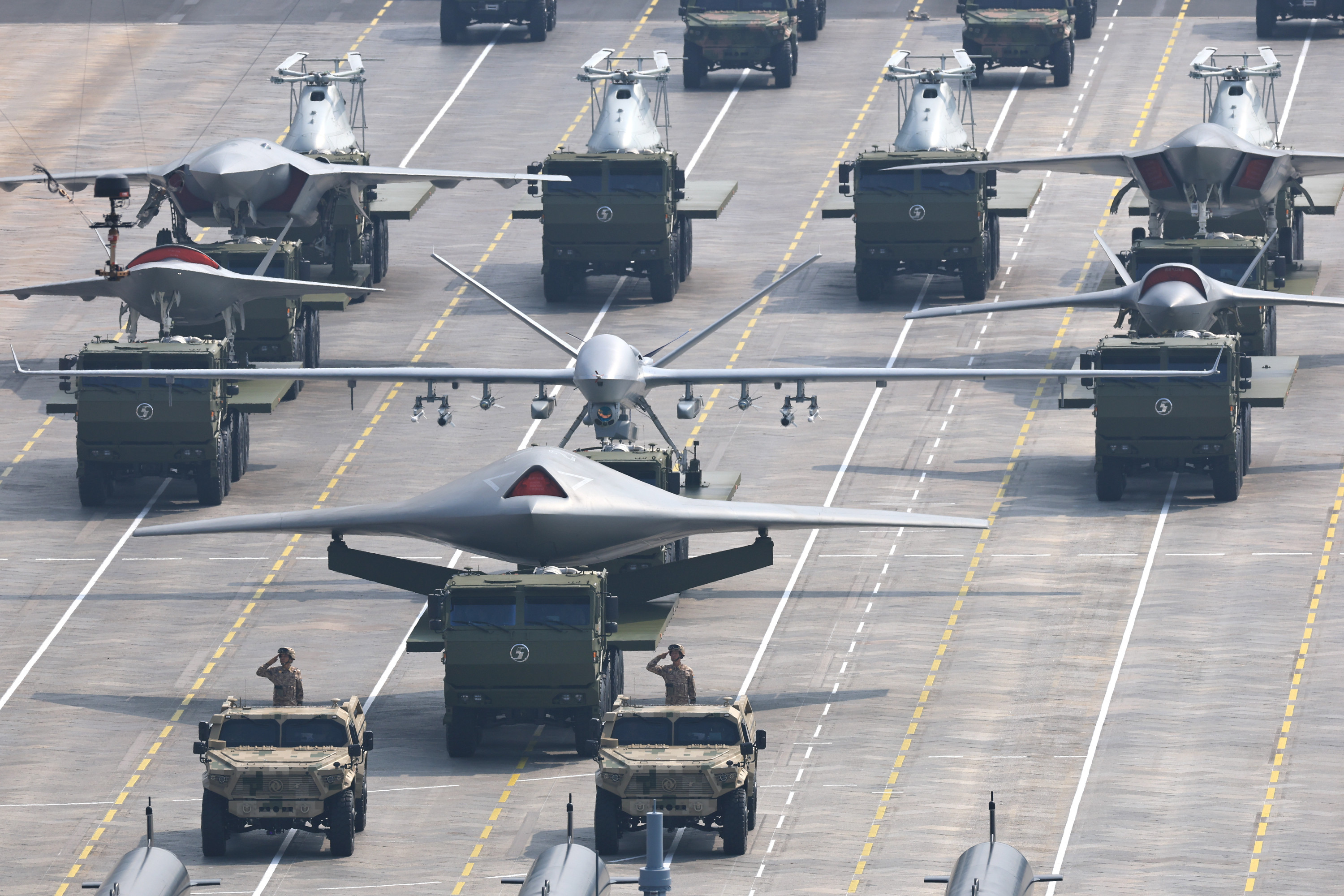 #中国武器系统迈进认知时代#【美媒：中国武器系统迈进“认知时代”】美国《福布斯》
