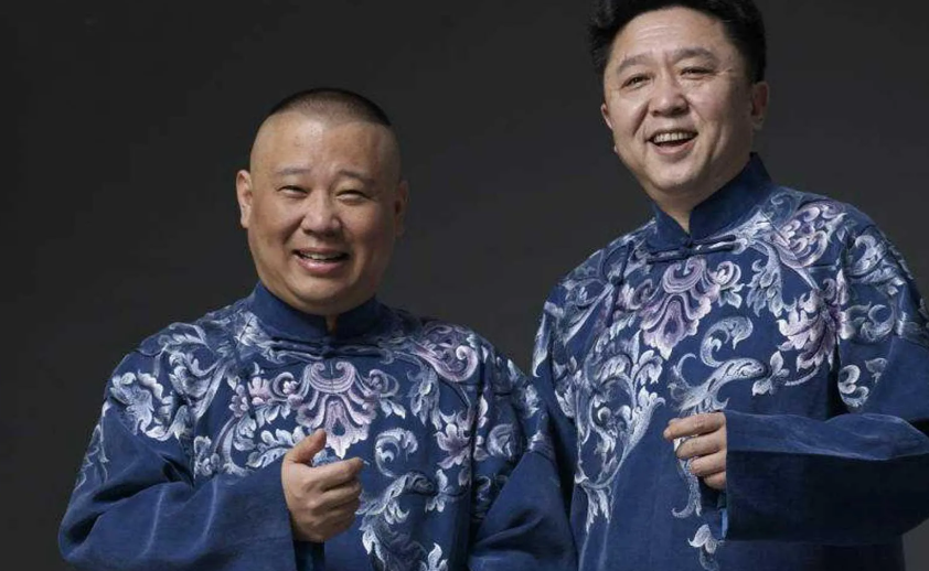 一次节目中，何猷君和于谦讨论吃臭豆腐，何猷君说：“你想吃豆腐的质感，可以去吃一个