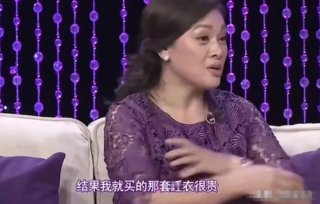 演员，史可说，刘威的嘴真损，我在美国买了一条睡裙，还是纯手工绣的，买的时候很贵。