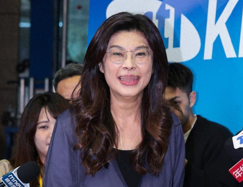 最新民调，郑丽文支持率4%，其想要在2028年赢得大选，几乎没有可能了，她来了一