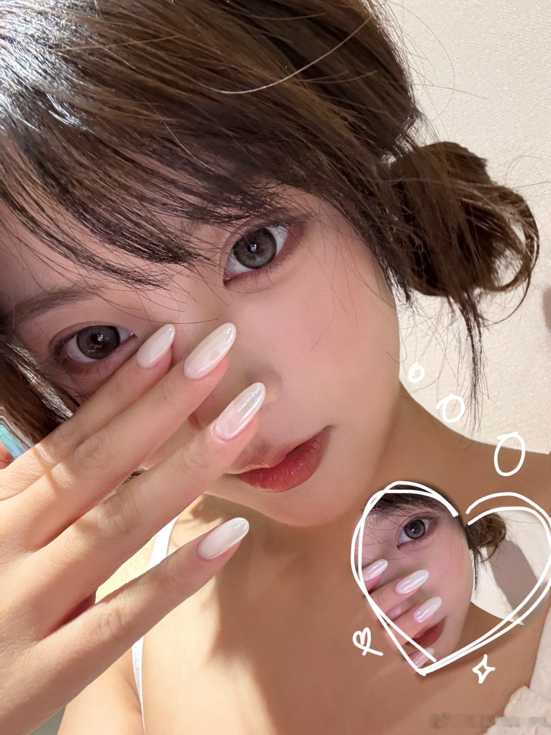 再也不做海莉美甲了才怪​​​