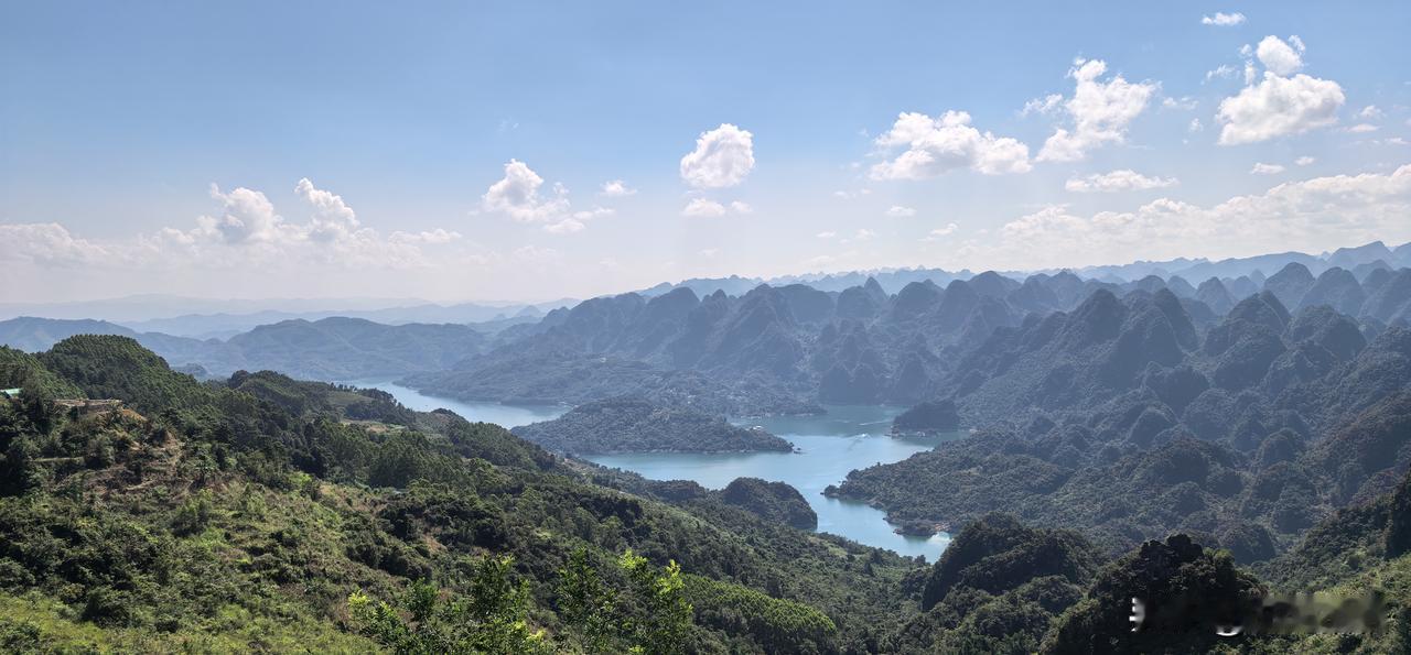 一位教育学家说：“永远别要求一个几岁、十几岁的孩子靠自己去持续、勤奋地学习。一