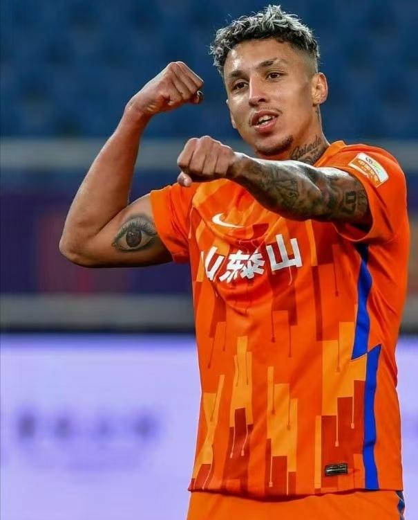 山东锁定第5，只差最后一场对武汉完美收官！山东泰山2：1战胜天津津门虎，锁定中