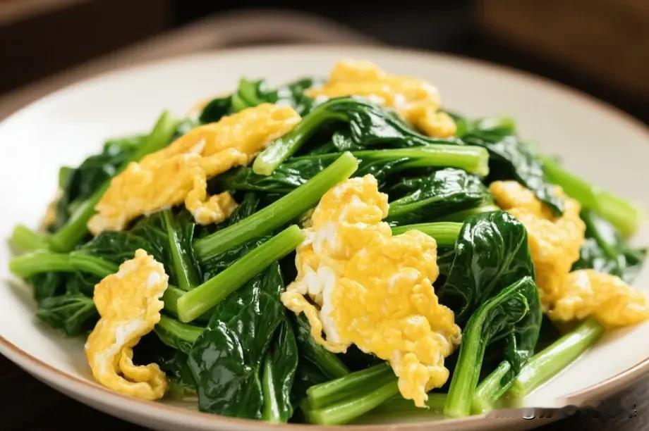 鸡蛋和它一起炒，每周吃2次，肝干净了，眼睛明亮，男女不可错过在快节奏的现代
