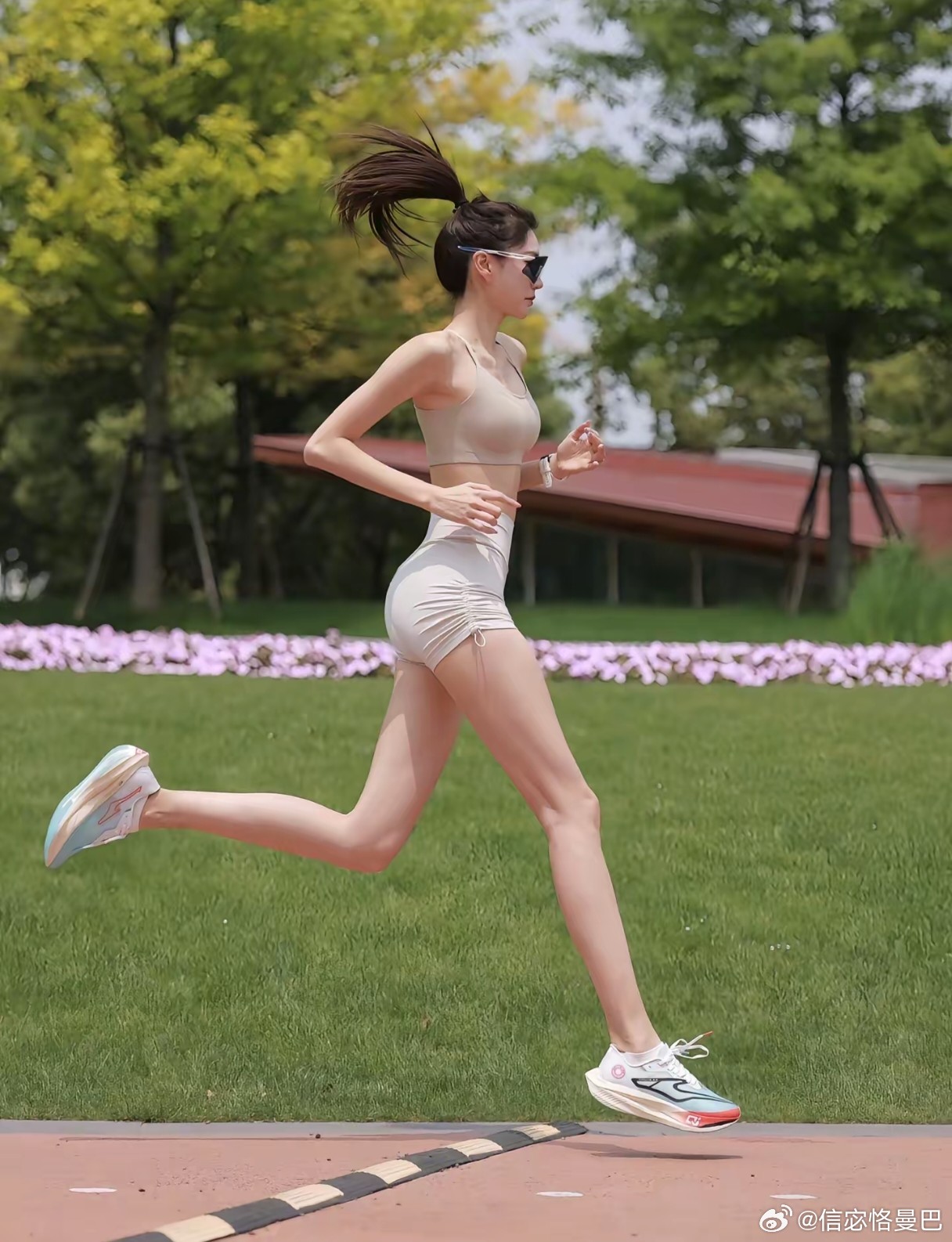 运动就是坚持气质穿搭小姐姐美女如云