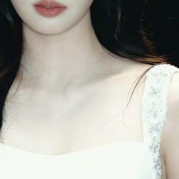 真人头像｜女生男生头像｜𝙒𝙚𝘾𝙝𝙖𝙩头像动漫壁纸｜动漫背景图头像​