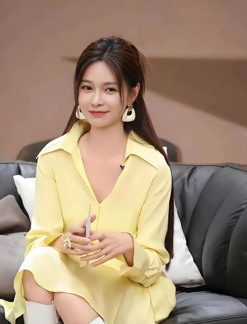 3000万，当场让准婆婆⁠闭‏嘴⁠。⁠杜海﻿涛⁠在节目上突﻿然问沈梦‎辰：能给⁠