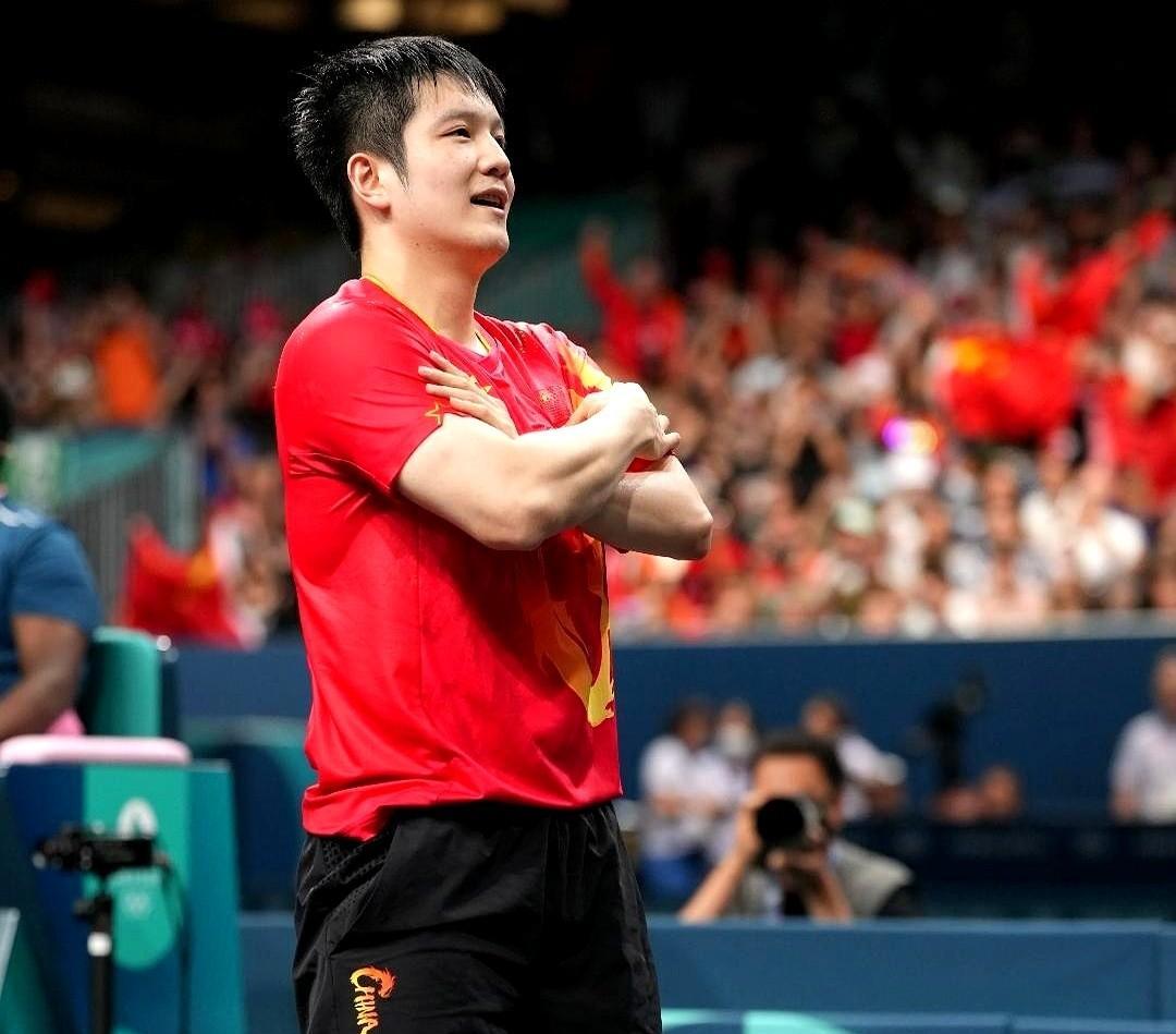 德国俱乐部经理深夜打电话，就怕樊振东明年不续约。他一个赛季赢下92%的比赛，刚